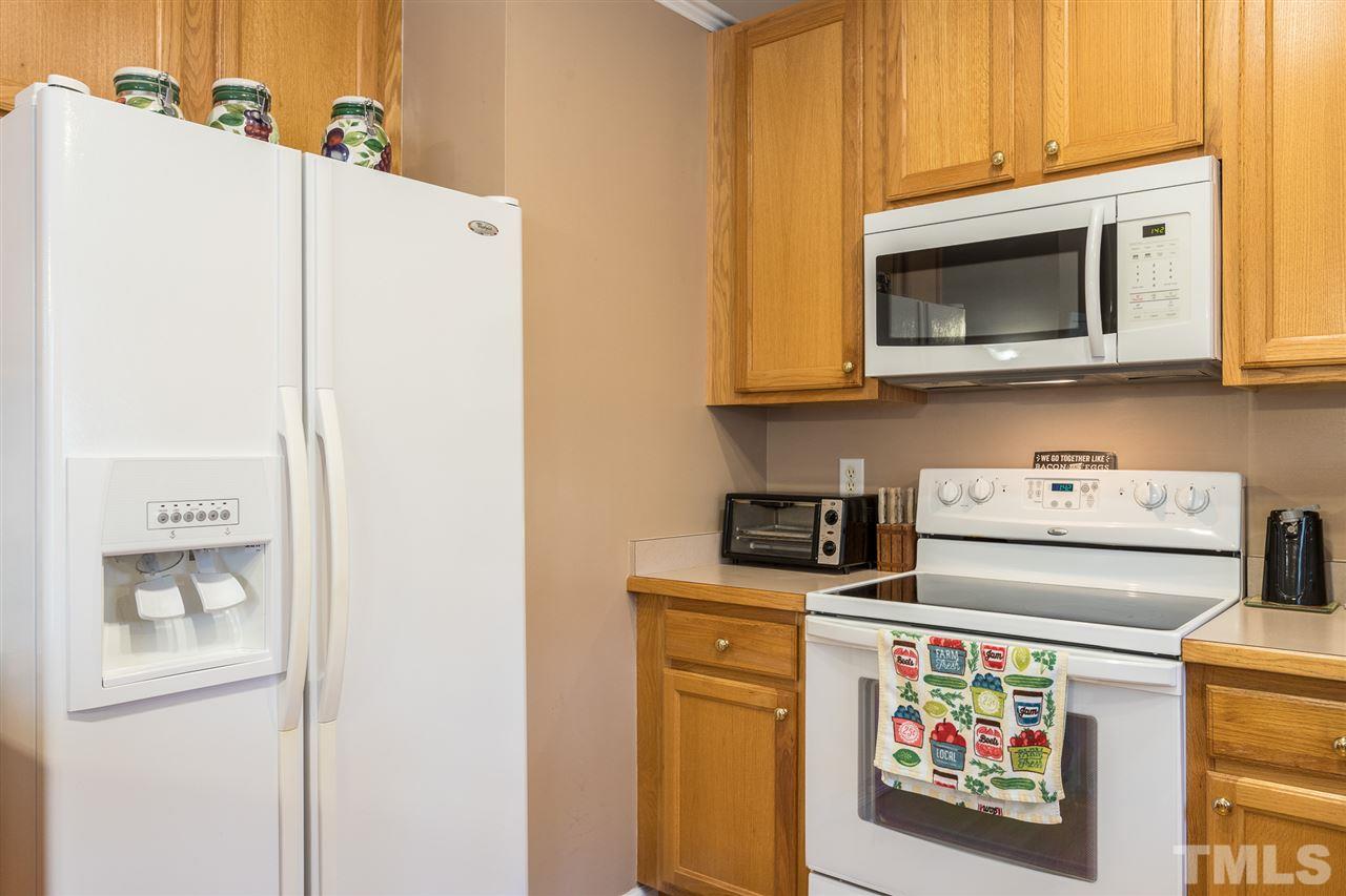 219 Beaver Ridge Way Benson, NC 27504 - Photo 14 of 24