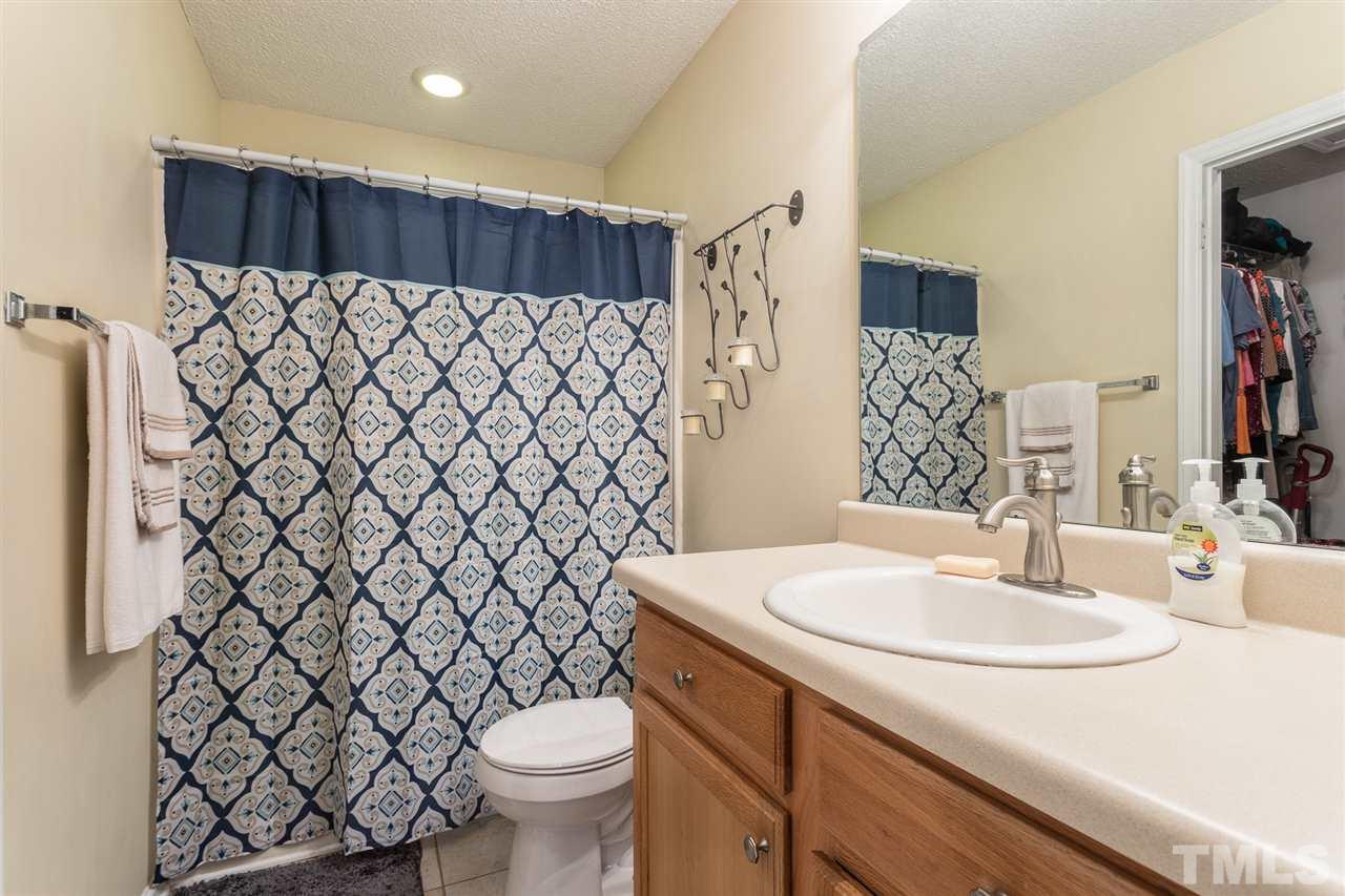 219 Beaver Ridge Way Benson, NC 27504 - Photo 18 of 24