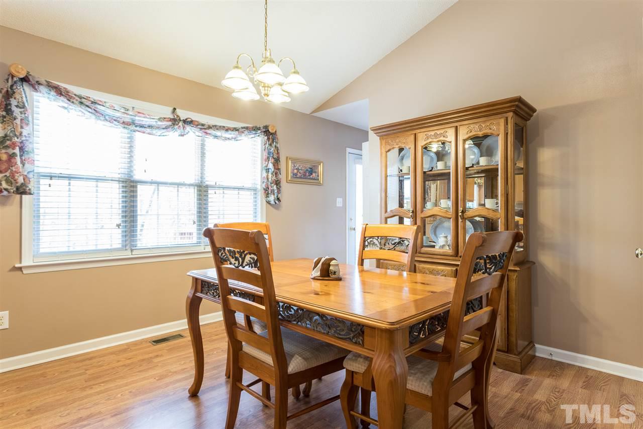 219 Beaver Ridge Way Benson, NC 27504 - Photo 10 of 24