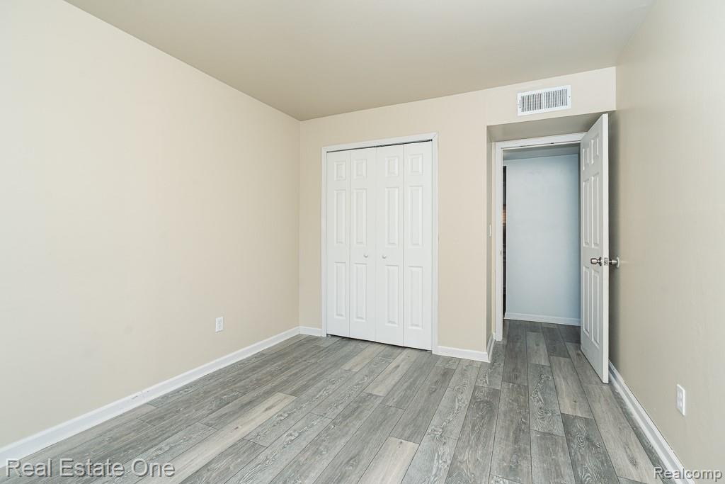 54795 Shelby Road, Unit 87 Utica, MI 48316 - Photo 13 of 23 54795 Shelby_MLS-013.jpg