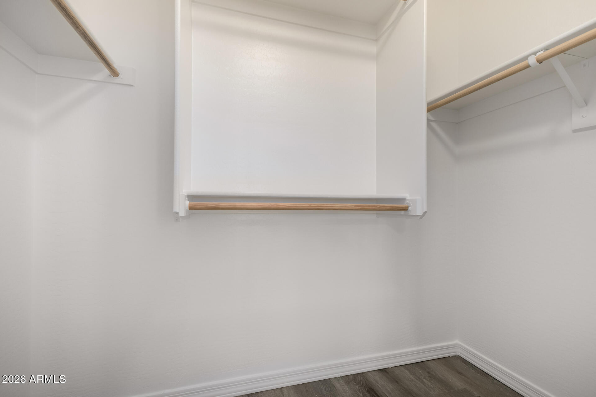 836 Constance Way Phoenix, AZ 85042 - Photo 21 of 51 a view of small space