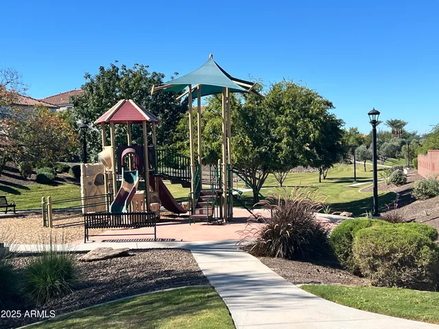 $2,450 | 836 Constance Way, Phoenix, AZ 85042