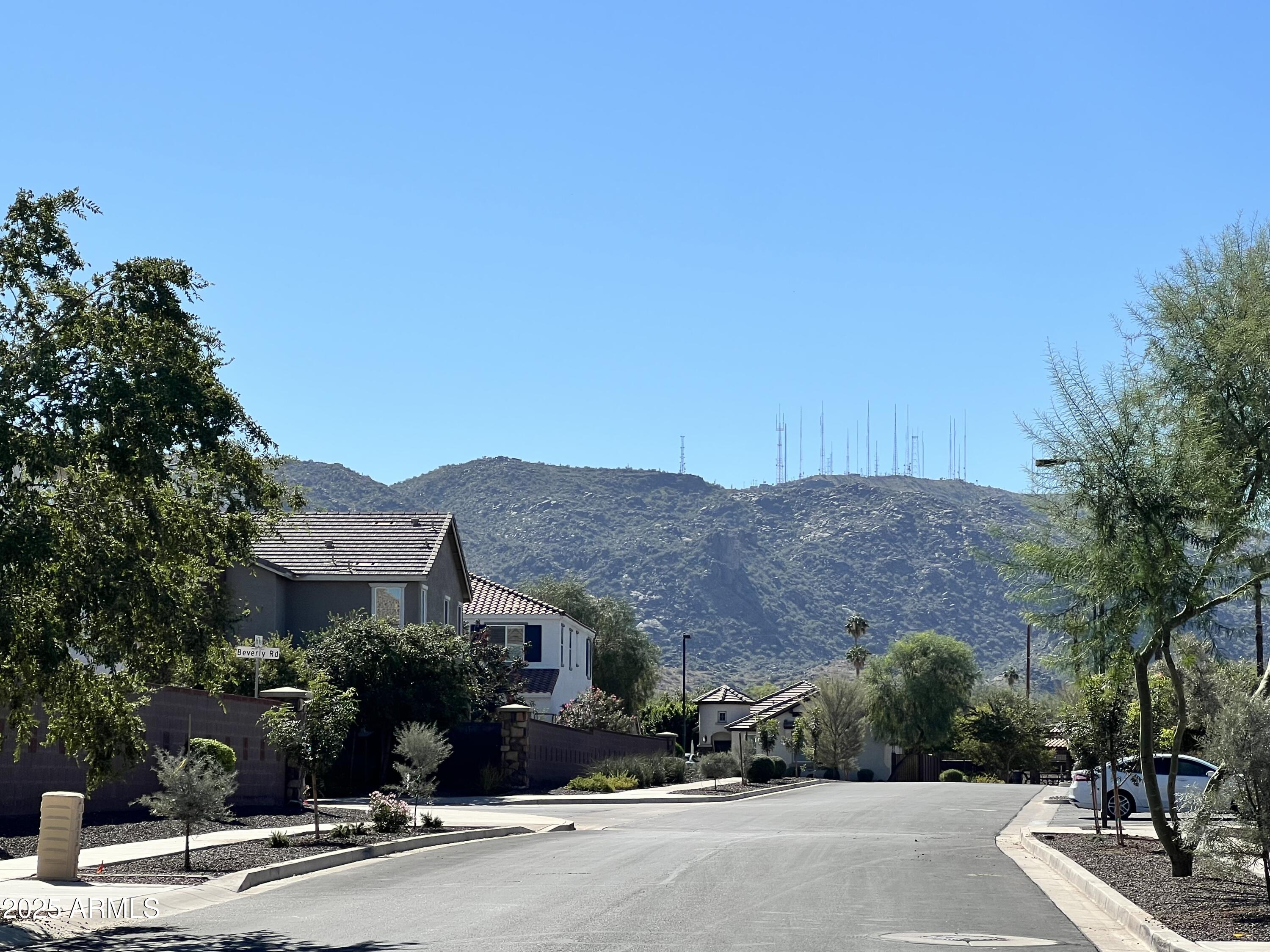 836 Constance Way Phoenix, AZ 85042 - Photo 46 of 51 IMG_3093