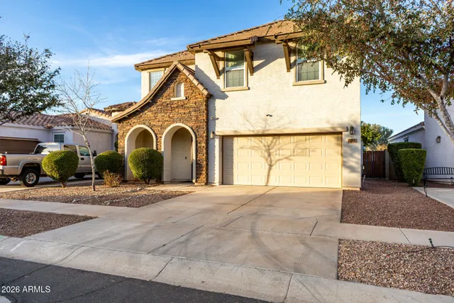 $2,450 | 836 Constance Way, Phoenix, AZ 85042