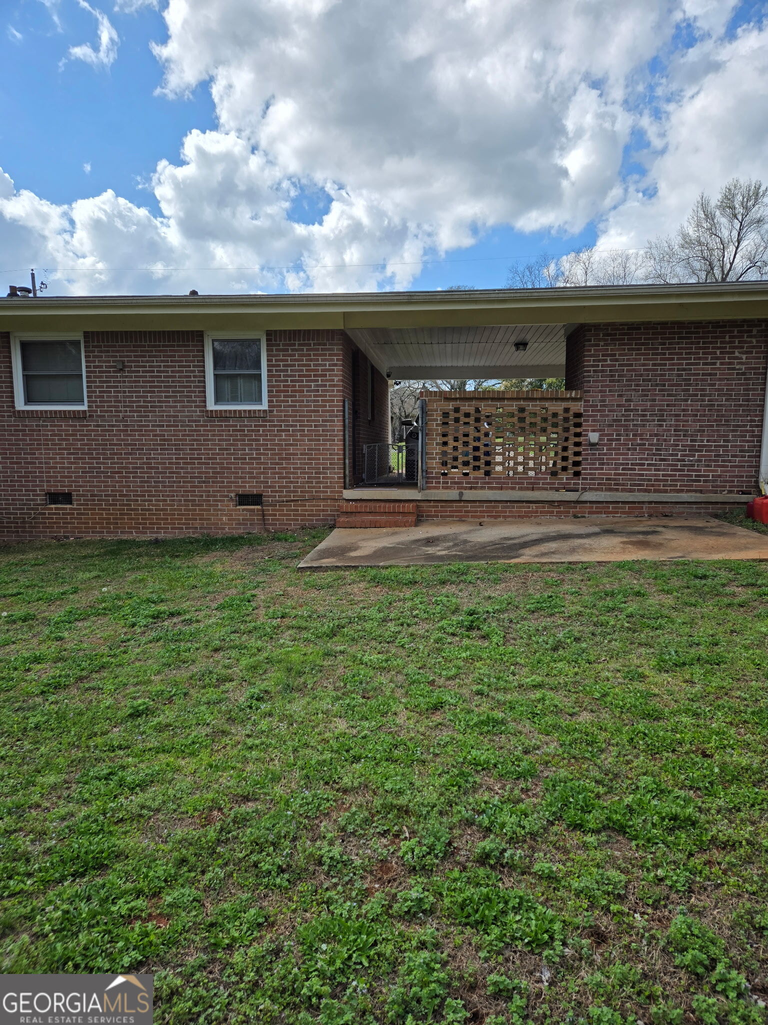 121 Salbar Street Thomaston, GA 30286 - Photo 2 of 20