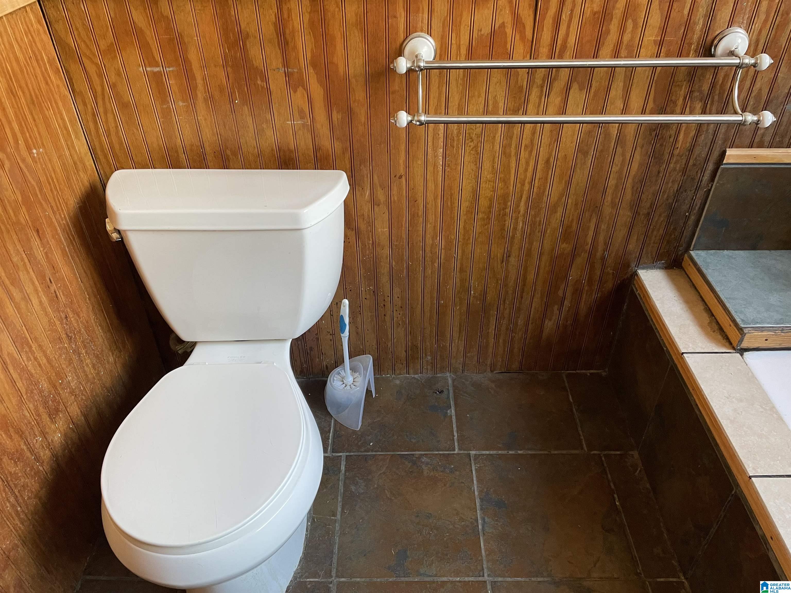 1828 Rocky Hollow Road Anniston, AL 36207 - Photo 30 of 35