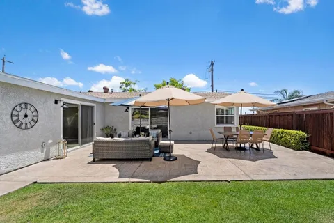 $1,225,000 | 5032 Mt Etna Drive, San Diego, CA 92117