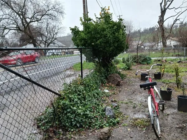 a view of outdoor space