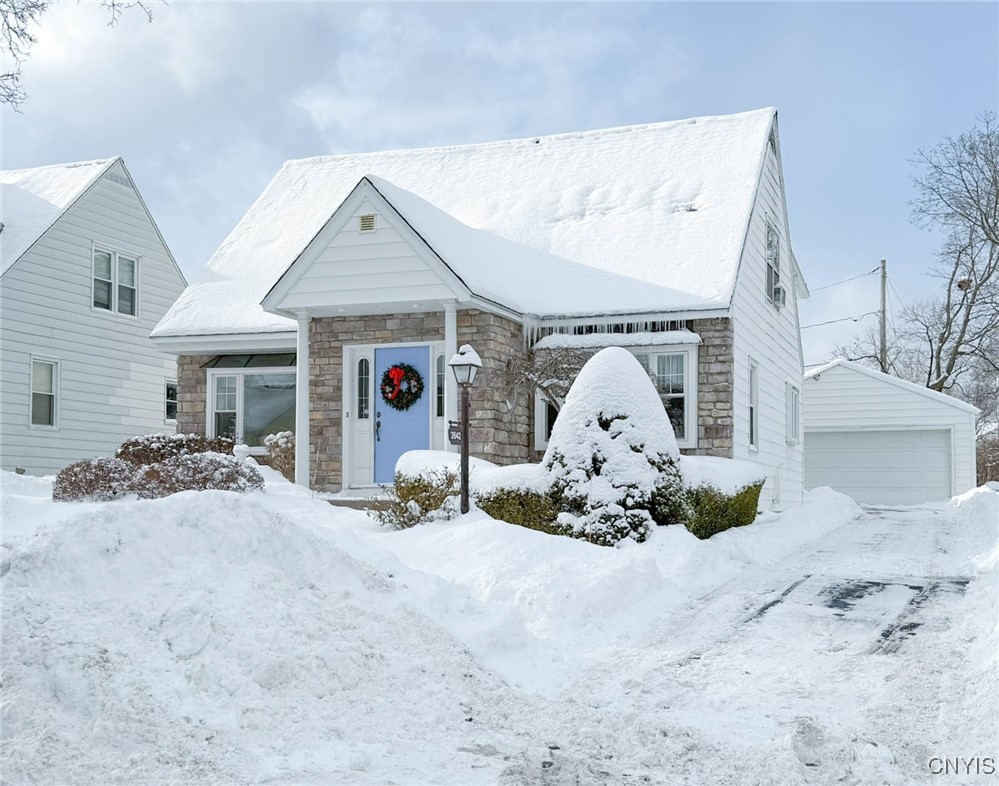 2642 Remington Road Utica, NY 13501 - Photo 3 of 49