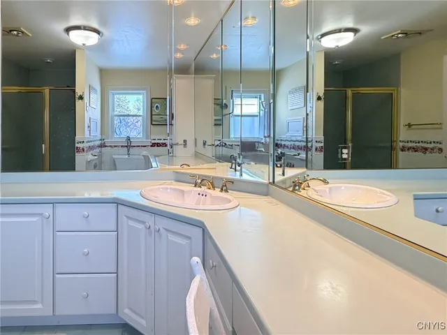 $305,000 | 2642 Remington Road, Utica, NY 13501