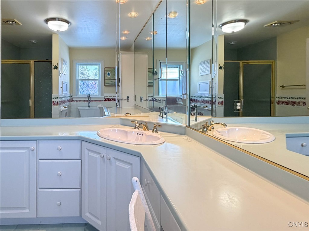 2642 Remington Road Utica, NY 13501 - Photo 36 of 49