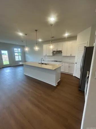 $2,900 | 426 Nightingale Avenue, Marion, TX 78124