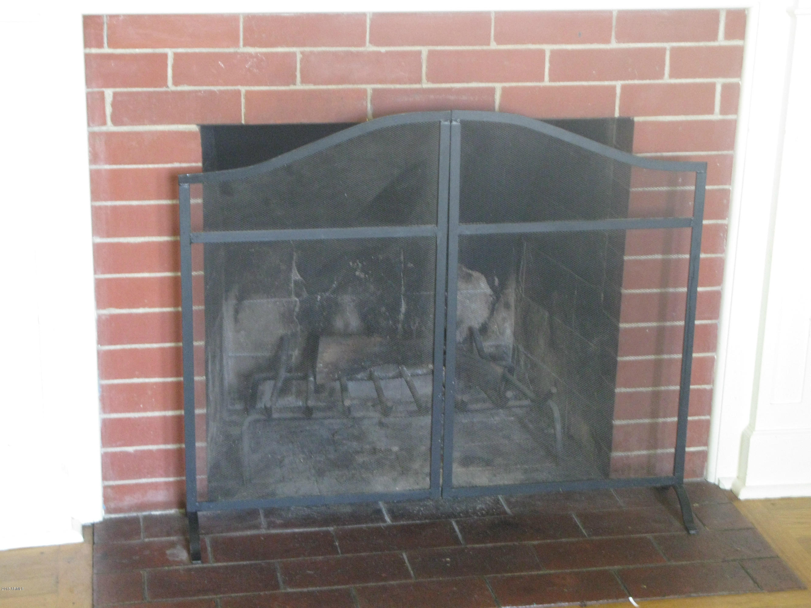 1459 East Flower Street Phoenix, AZ 85014 - Photo 14 of 40 Wood burning fireplace