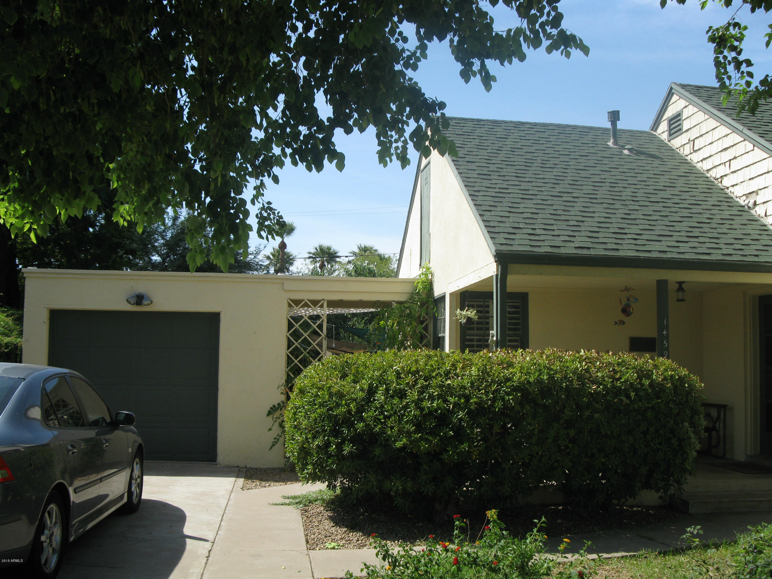 1459 East Flower Street Phoenix, AZ 85014 - Photo 8 of 40 Detached 1 car garage