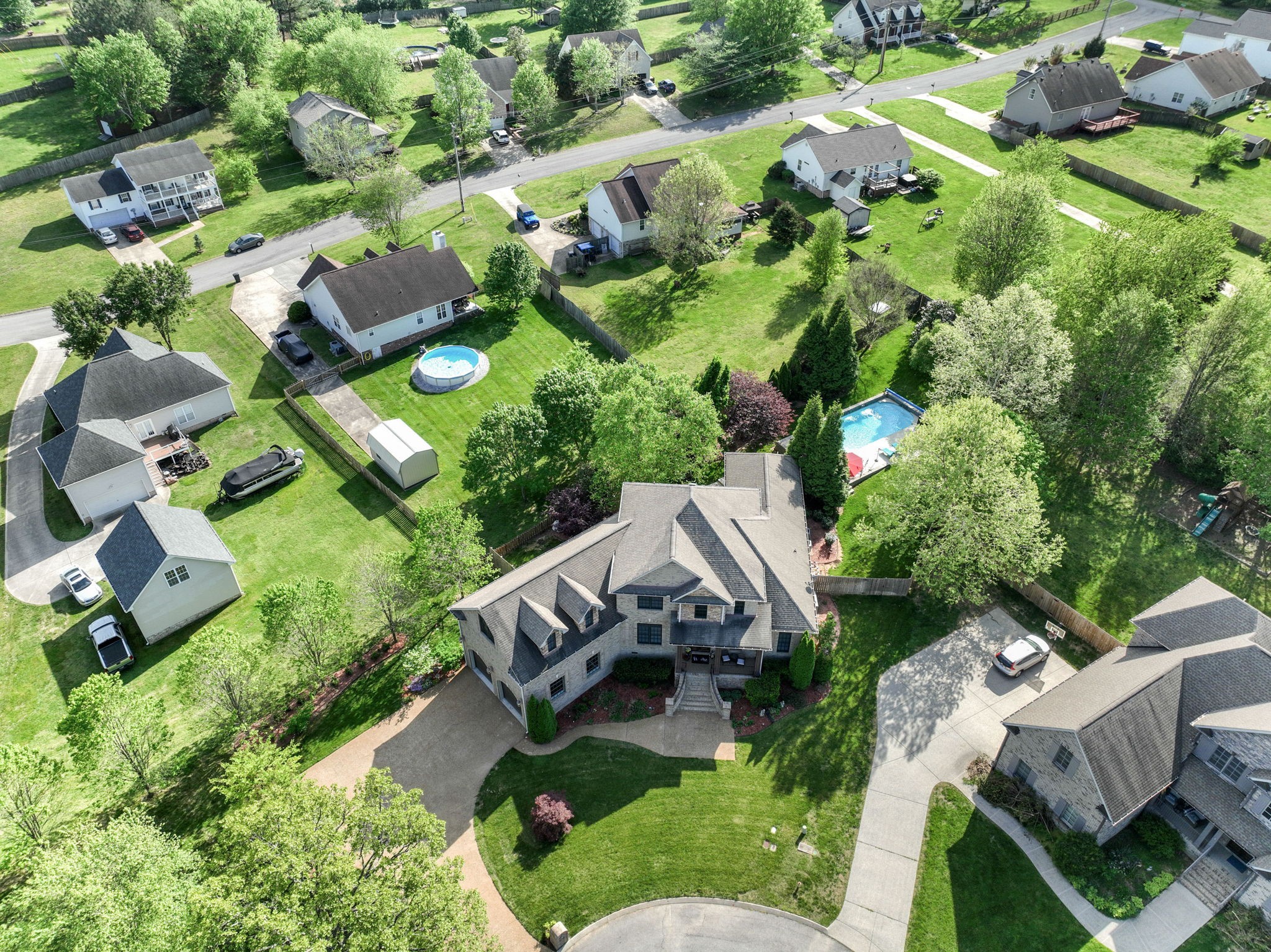 7402 Cold Harbor Court Fairview, TN 37062 - Photo 45 of 48 an aerial view of a house with a garden and swimming pool