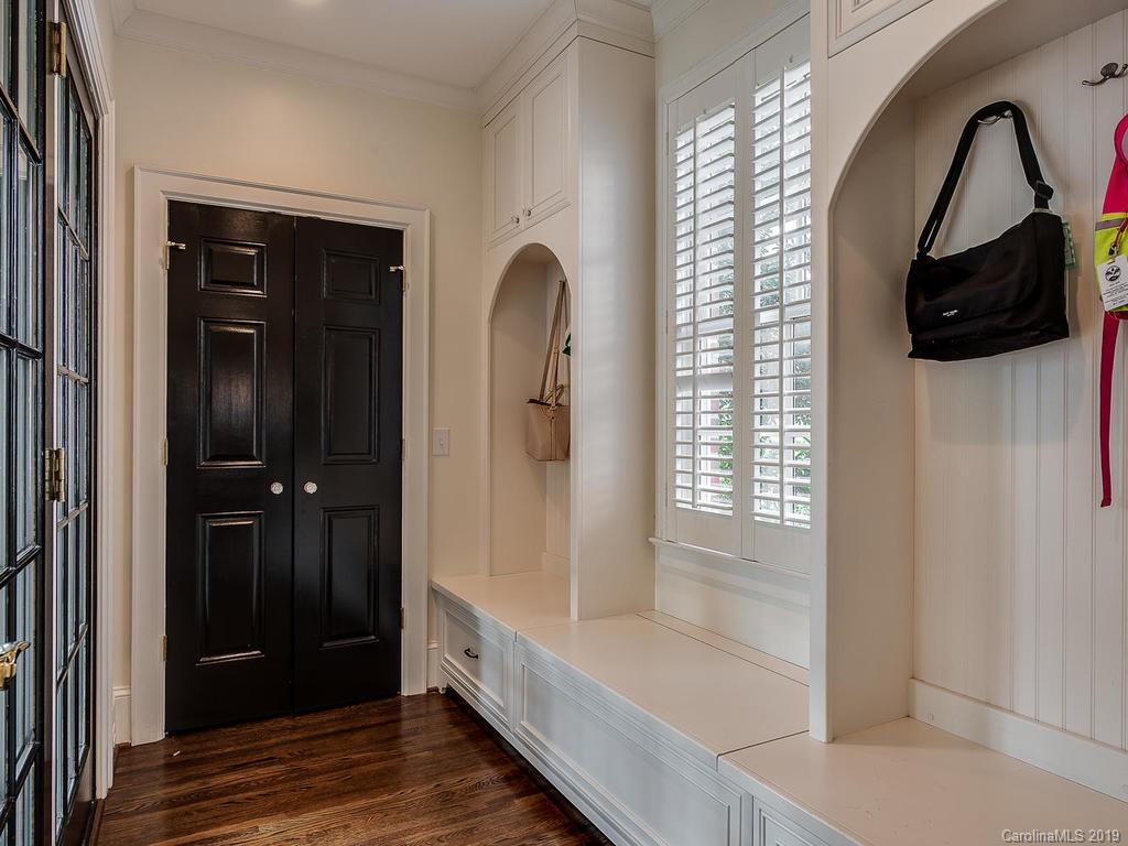 2166 Norton Road Charlotte, NC 28207 - Photo 13 of 34 Gallery Image 13