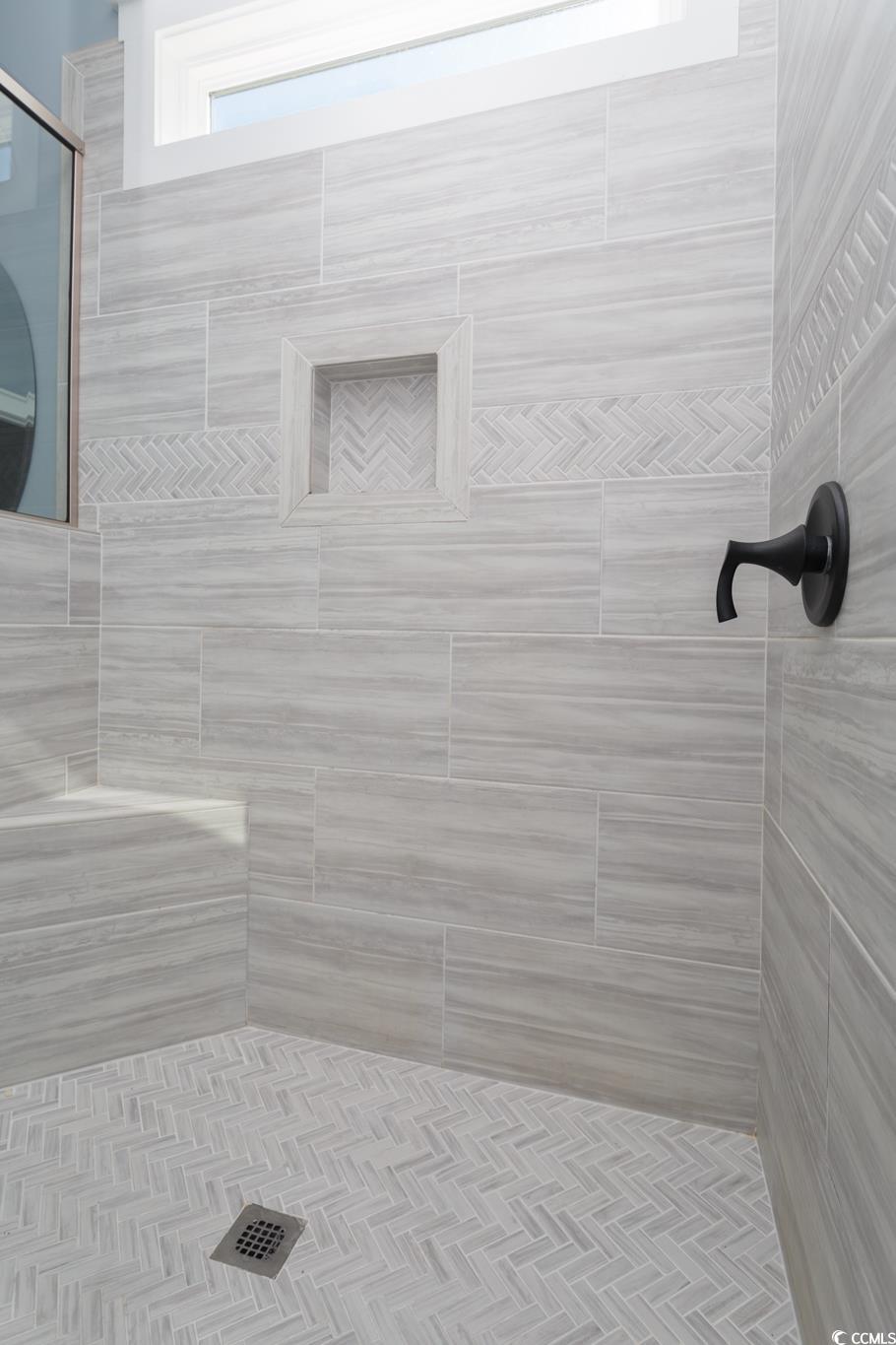 261 Marsh Tacky Loop Myrtle Beach, SC 29588 - Photo 23 of 40 Bathroom with tiled shower