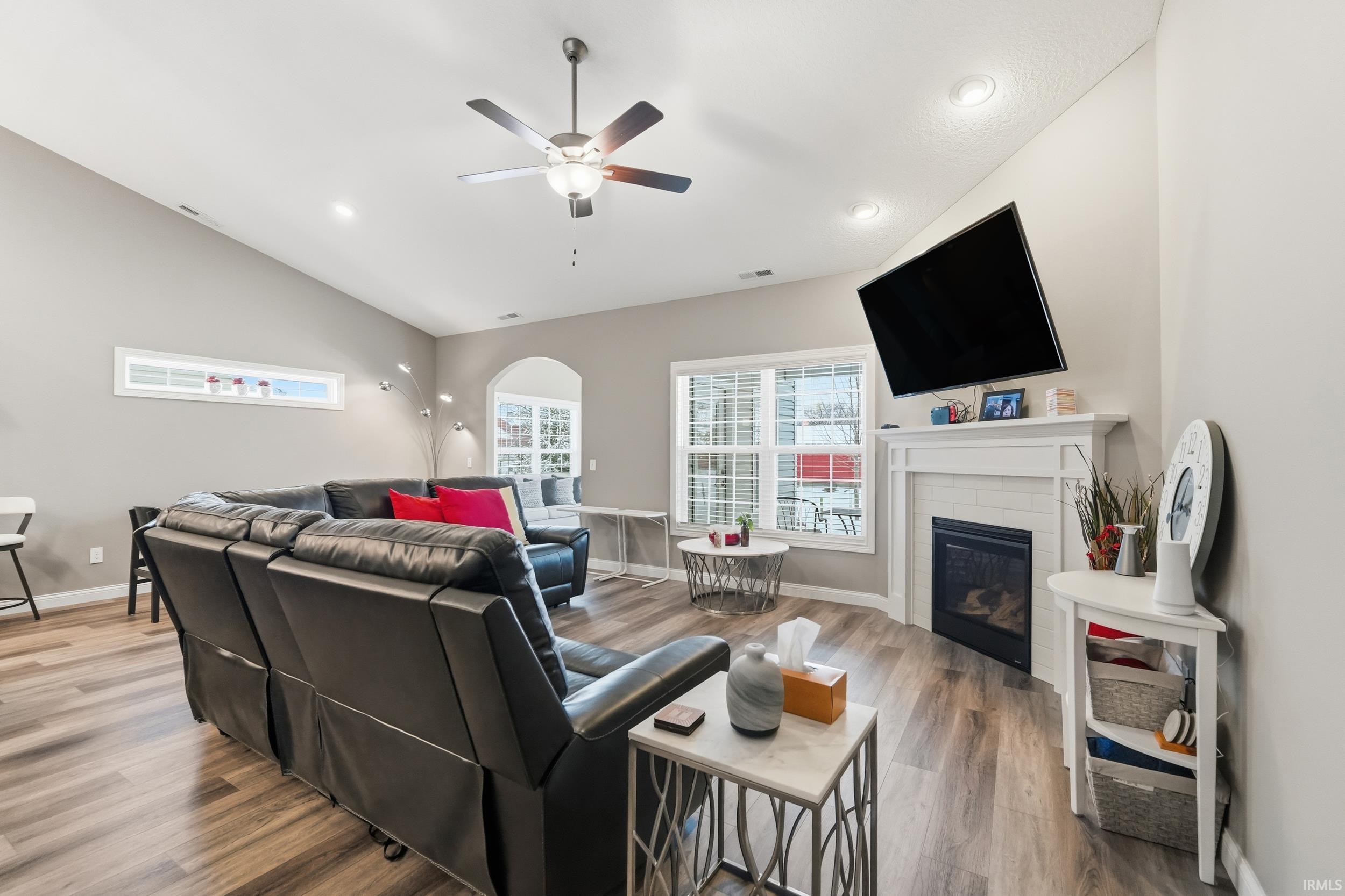 15435 Verano Place Fort Wayne, IN 46845 - Photo 17 of 31