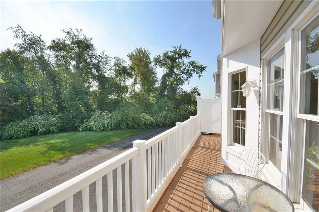 11 Castle View Drive McKees Rocks, PA 15136 - Photo 14 of 25 Balcony