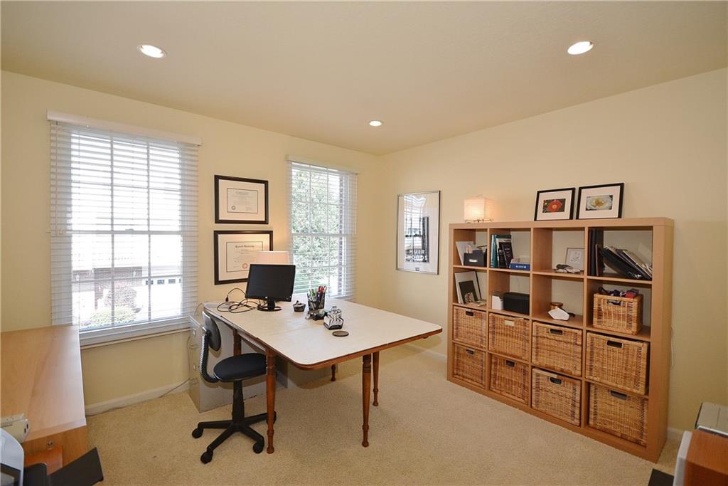 11 Castle View Drive McKees Rocks, PA 15136 - Photo 22 of 25 Front facing bedroom #3