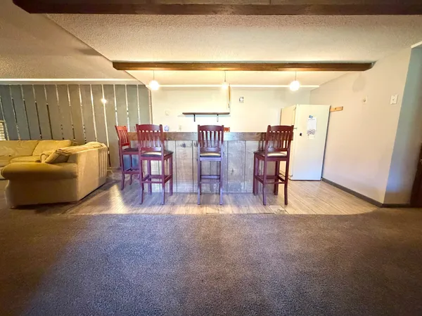 $269,900 | 613 Pennsylvania Avenue, Adrian, MN 56110