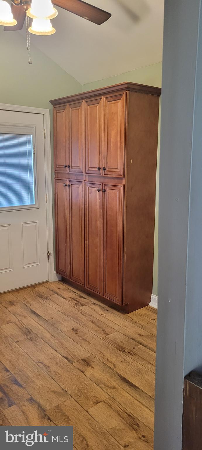 528 Cramer Avenue Beverly, NJ 08010 - Photo 13 of 24 Kitchen Cabinets