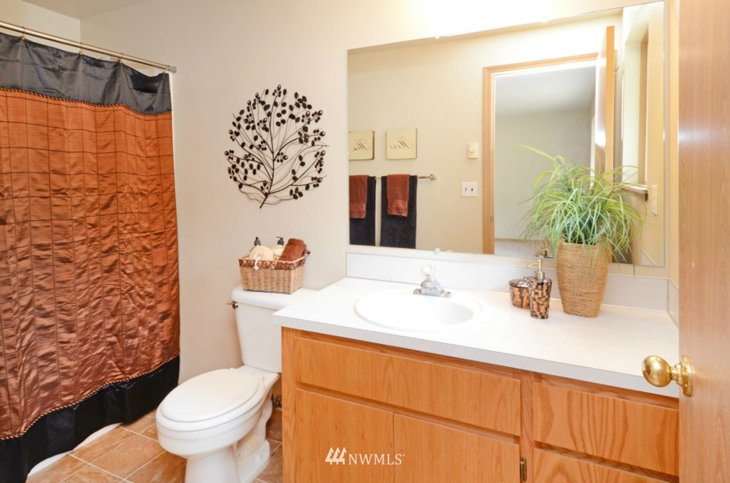 710 Lewis Road West Seabeck, WA 98380 - Photo 9 of 15 Gallery Image 9