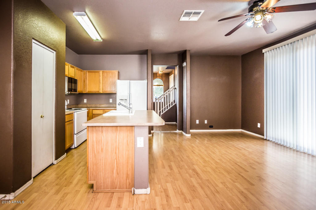 1428 East Bloch Road Phoenix, AZ 85040 - Photo 11 of 30 1428 E. Bloch Rd AZ-11