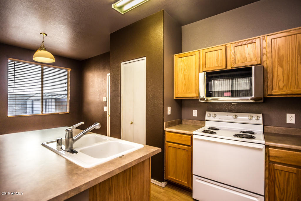 1428 East Bloch Road Phoenix, AZ 85040 - Photo 12 of 30 1428 E. Bloch Rd AZ-12