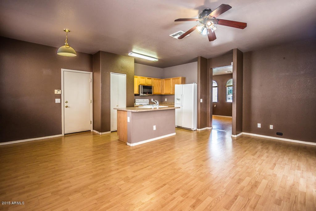 1428 East Bloch Road Phoenix, AZ 85040 - Photo 13 of 30 1428 E. Bloch Rd AZ-13