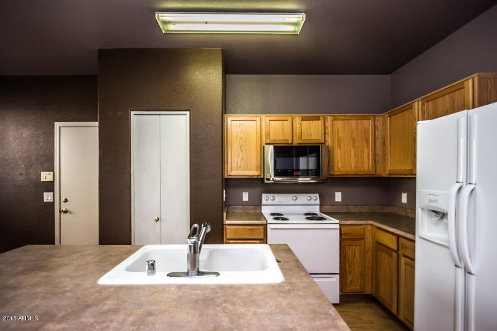 1428 East Bloch Road Phoenix, AZ 85040 - Photo 15 of 30 1428 E. Bloch Rd AZ-15