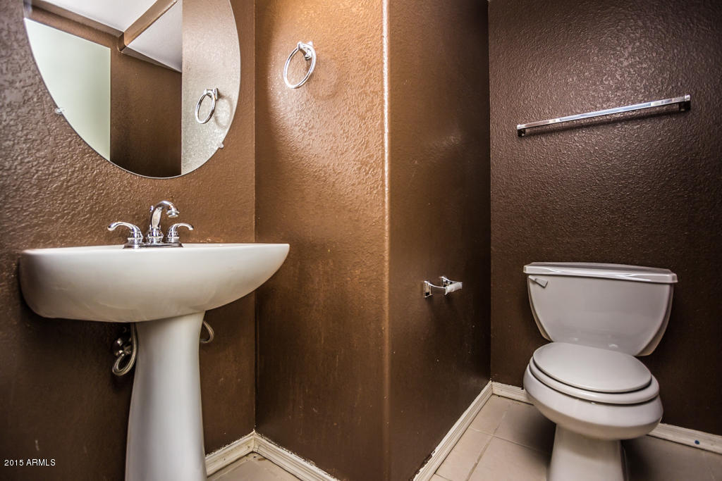 1428 East Bloch Road Phoenix, AZ 85040 - Photo 7 of 30 1428 E. Bloch Rd AZ-7