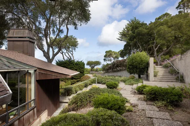 $3,800,000 | 571 Viejo Road, Carmel, CA 93923