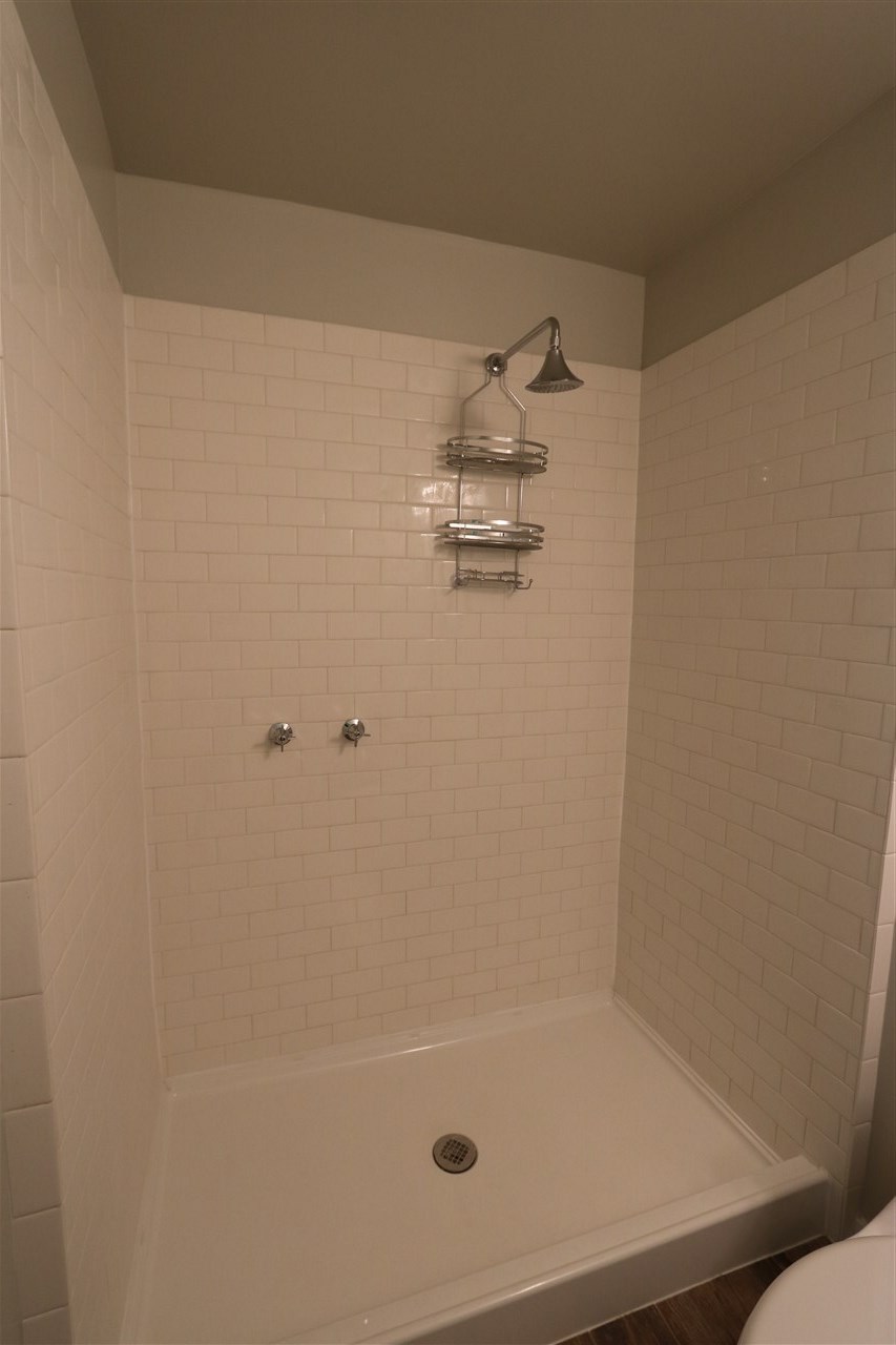 354 Mish Barn Road Middlebrook, VA 24459 - Photo 38 of 45 a close up of a bathtub