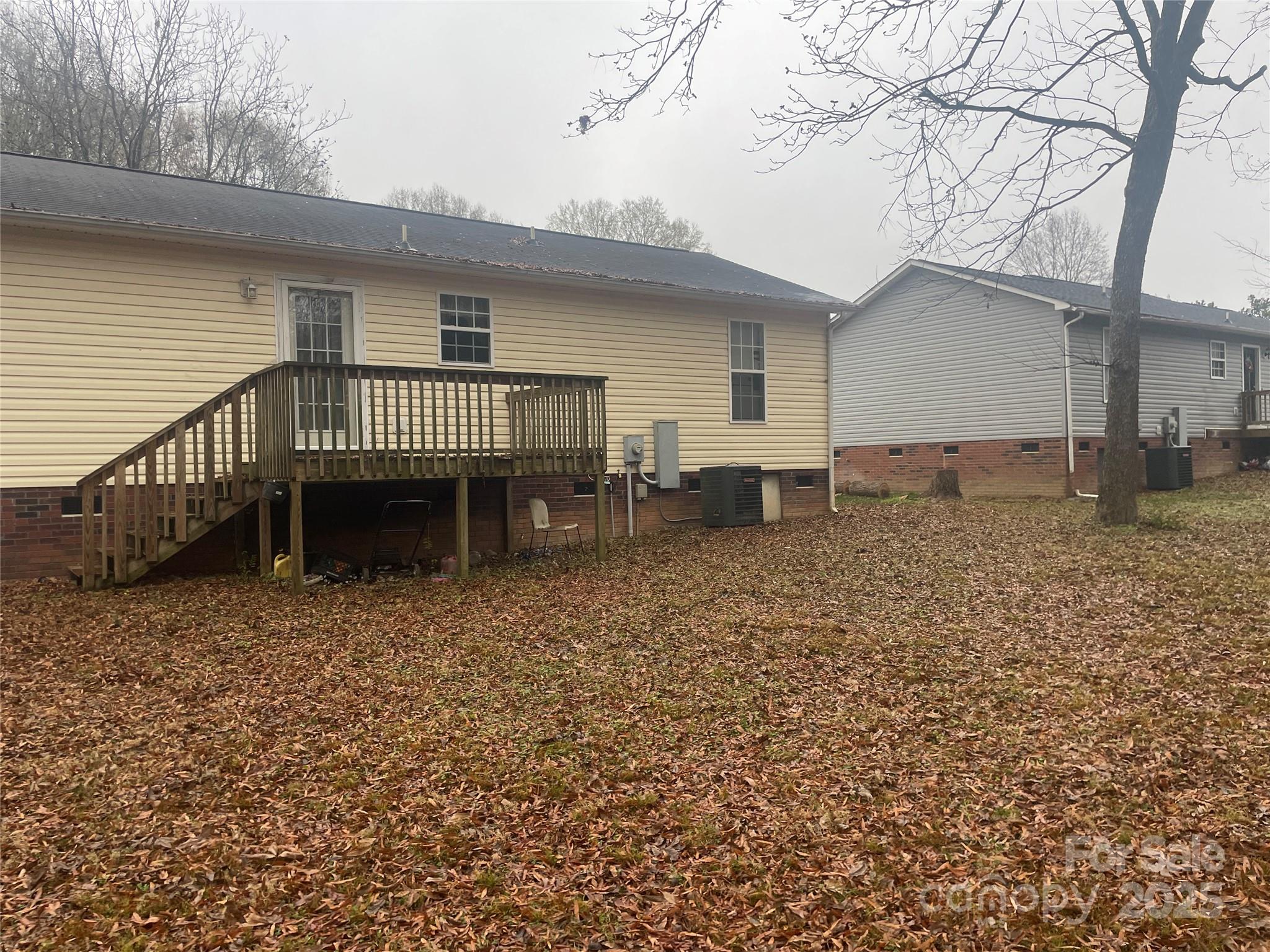 112 Ridgewood Lane York, SC 29745 - Photo 2 of 15 a view of a house with a yard