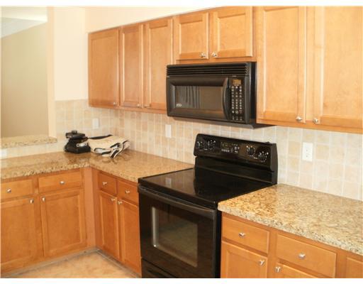 146 Aragon Way, Unit 101 Jupiter, FL 33458 - Photo 5 of 18 Additional Photo