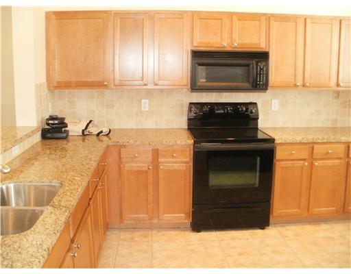 146 Aragon Way, Unit 101 Jupiter, FL 33458 - Photo 6 of 18 Additional Photo