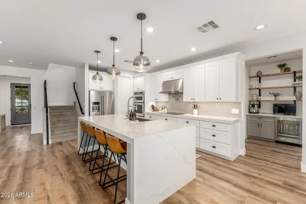 $1,630,000 | 2727 East Turney Avenue, Phoenix, AZ 85016