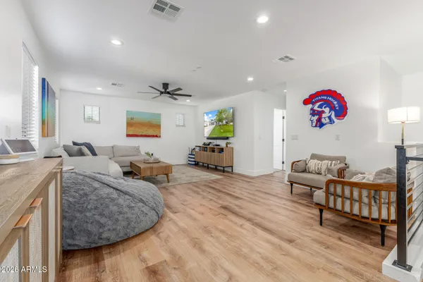 $1,630,000 | 2727 East Turney Avenue, Phoenix, AZ 85016