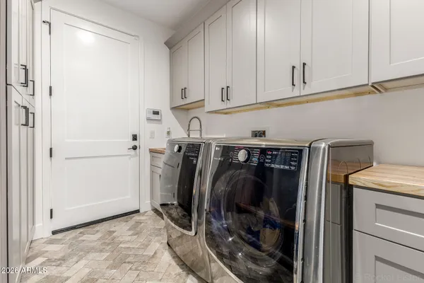 $1,630,000 | 2727 East Turney Avenue, Phoenix, AZ 85016