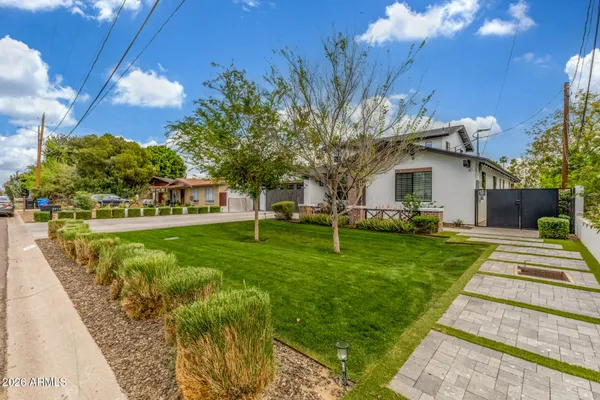 $1,630,000 | 2727 East Turney Avenue, Phoenix, AZ 85016