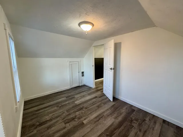 $1,600 | 4364 Avenue F Newport Mi 48166, Newport, MI 48166