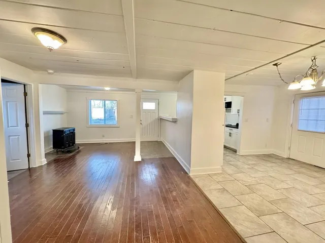 $1,600 | 4364 Avenue F Newport Mi 48166, Newport, MI 48166