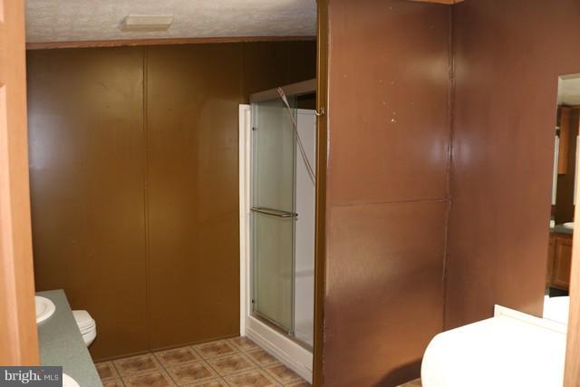 9005 Hollow Road Middletown, MD 21769 - Photo 10 of 12 Bath