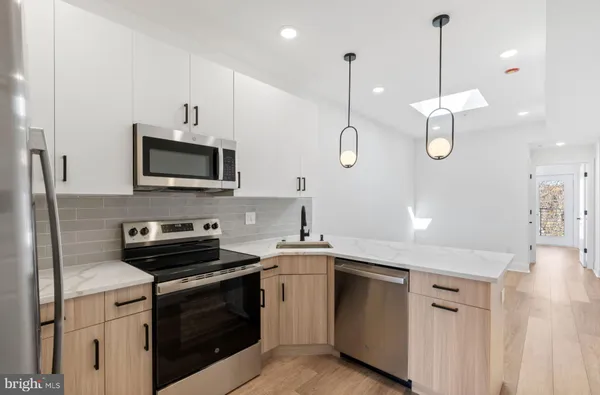 $1,600 | 2631 Cecil B. Moore Avenue, Unit 2, Philadelphia, PA 19121