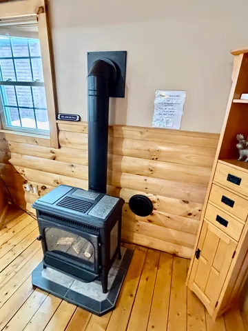 $649,000 | 75 Timberland Road, Pittsburg, NH 03592