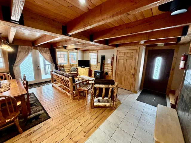 $649,000 | 75 Timberland Road, Pittsburg, NH 03592