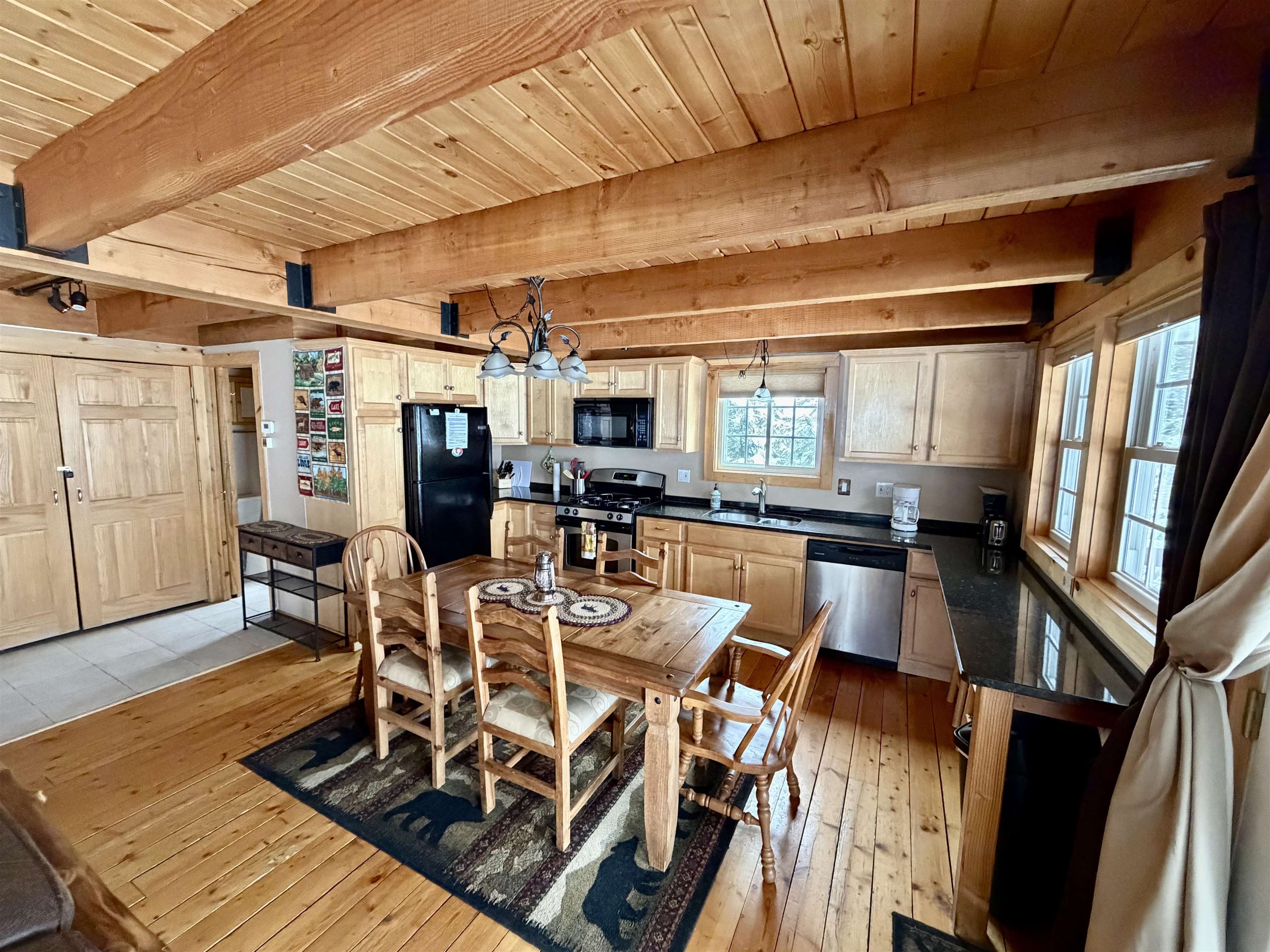 75 Timberland Road Pittsburg, NH 03592 - Photo 18 of 46