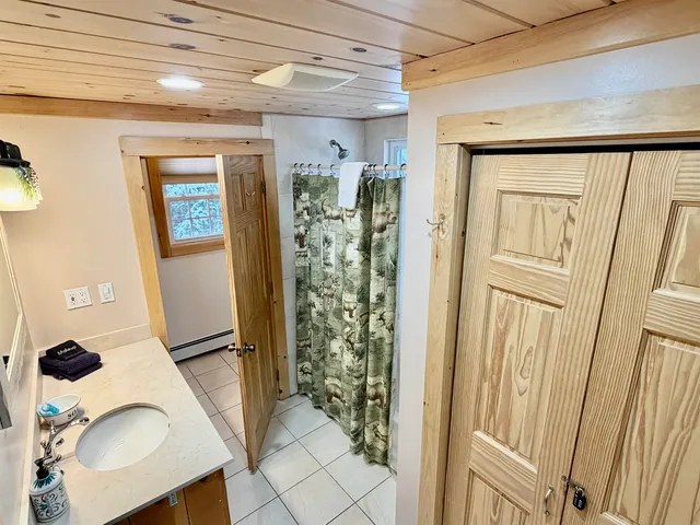 $649,000 | 75 Timberland Road, Pittsburg, NH 03592