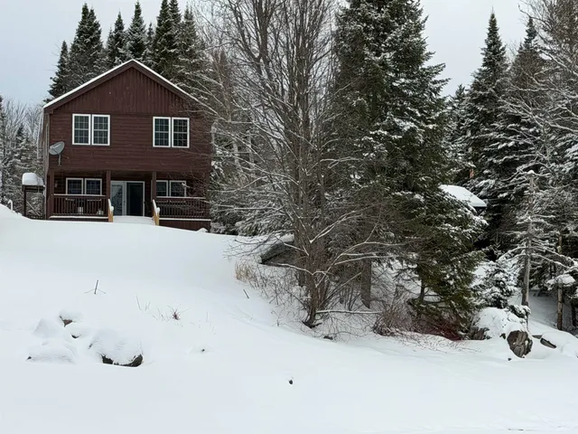 $649,000 | 75 Timberland Road, Pittsburg, NH 03592